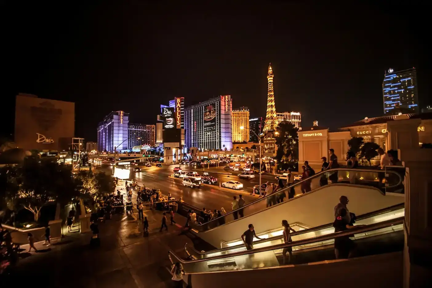 Las Vegas Strip at night with pedestrians — pedestrian accident laws in Las Vegas